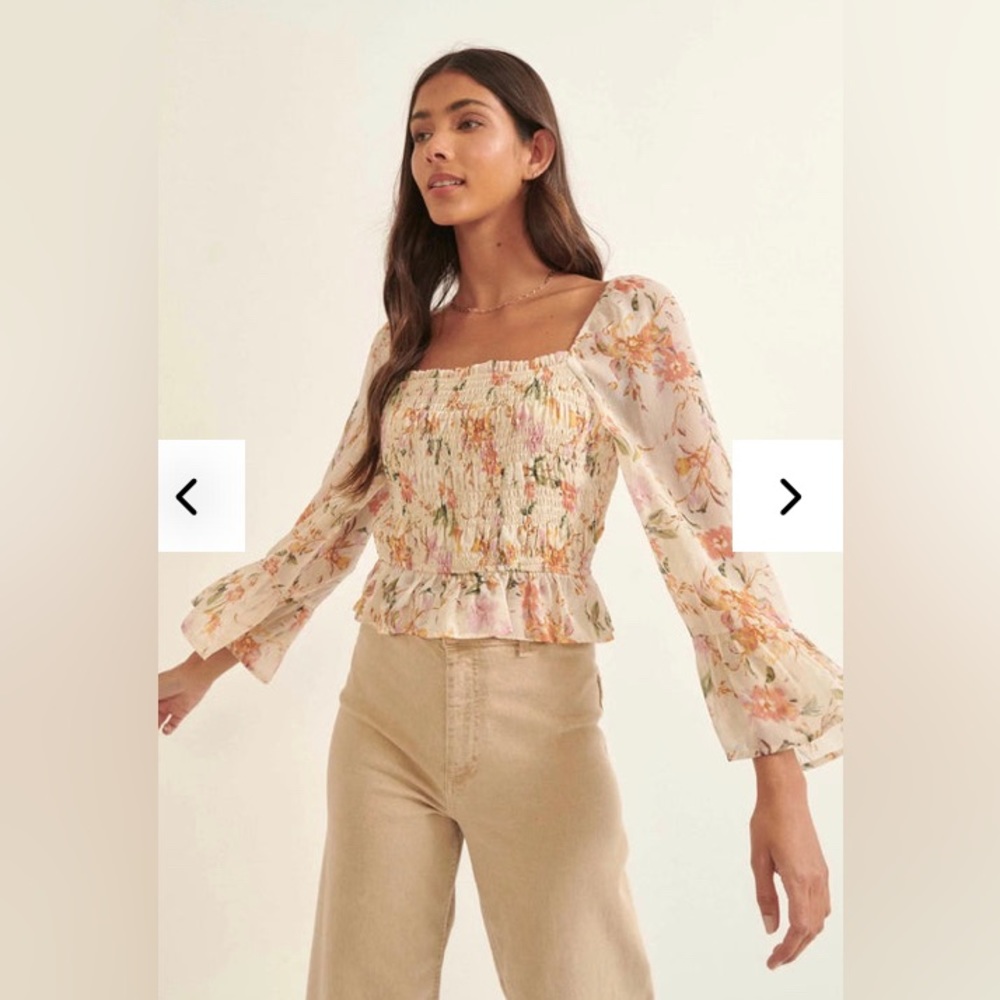 Promesa Kaylum Square Neck Top